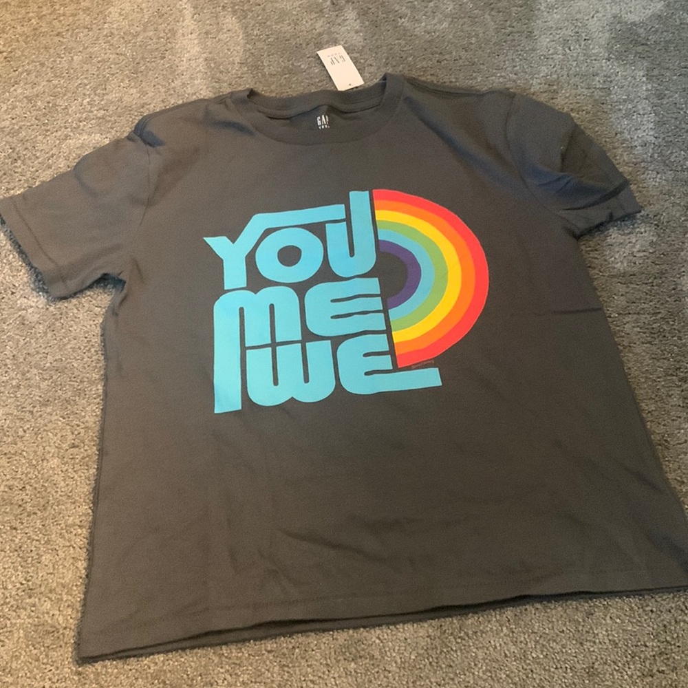 Gap teen shirt brand new